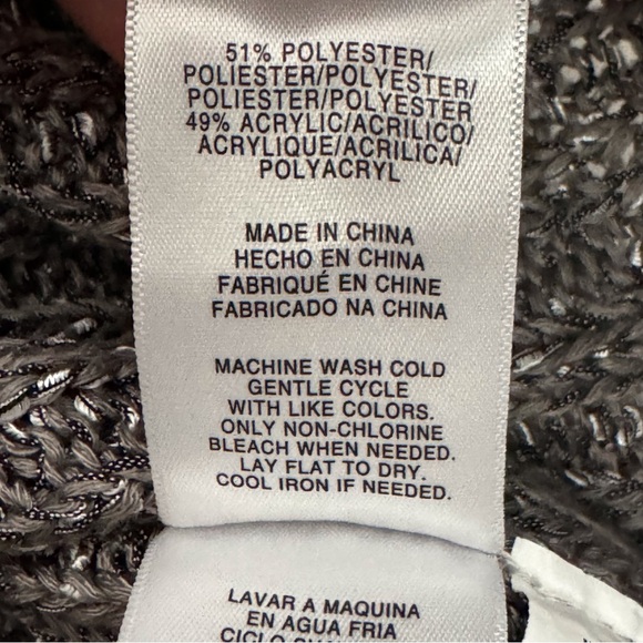 JONES NY Sweater Size:Small  Gray and Silver - Picture 5 of 6